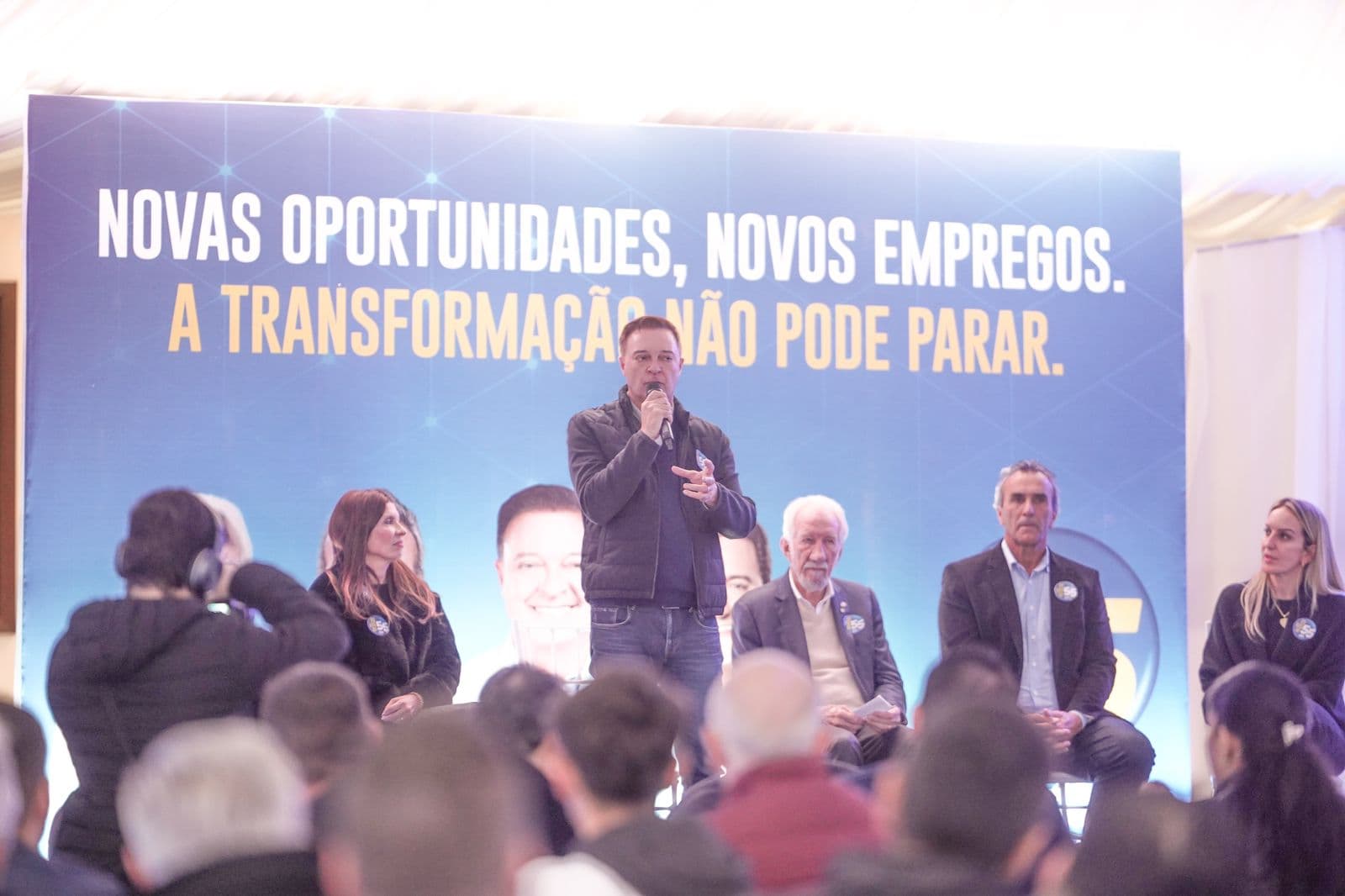 Vice-governador Darci Piana se reúne com empresários colombenses e reafirma apoio a Helder Lazarotto.