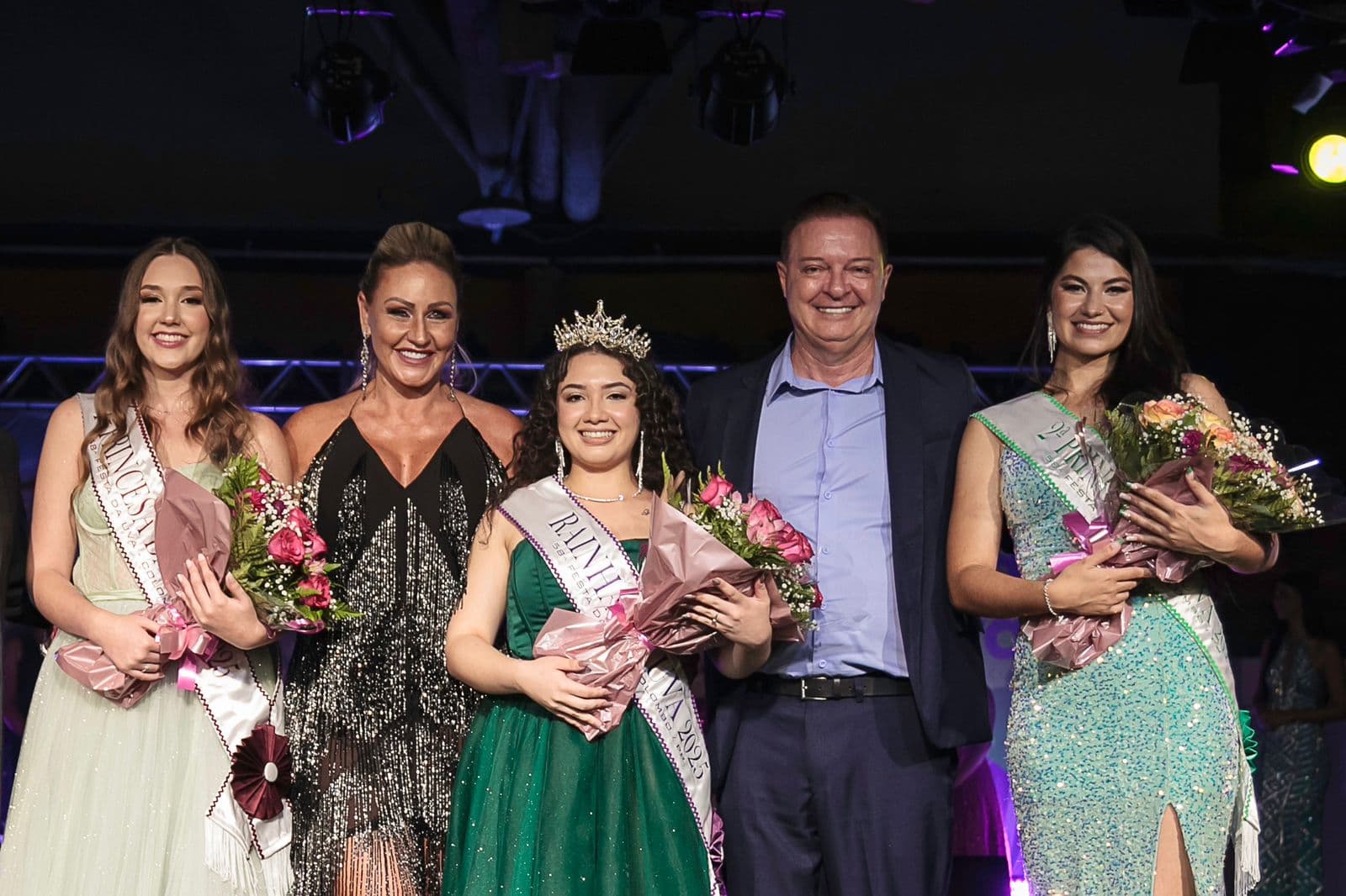 Prefeito Helder prestigia a escolha da Realeza da 58ª Festa da Uva